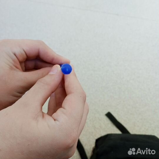 Продаю ручку шариковую синию