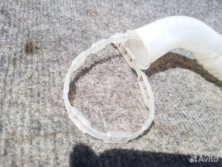 Горловина бачка омывателя Mazda Cx-5 shvpts 2.2