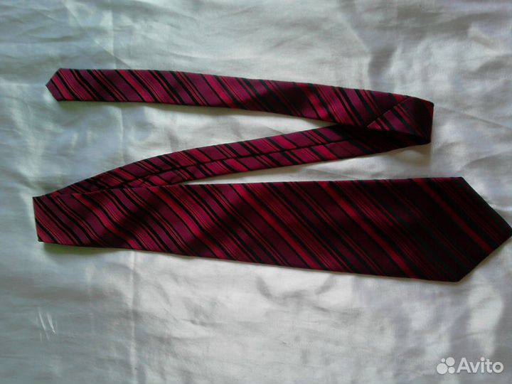 Новые галстуки, перчатки зимние