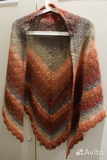 Бактус/Шаль/Вязаный платок