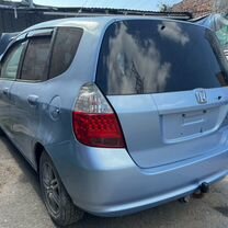 Honda Fit 1.3 CVT, 2002, 220 000 км, с пробегом, цена 327 000 руб.