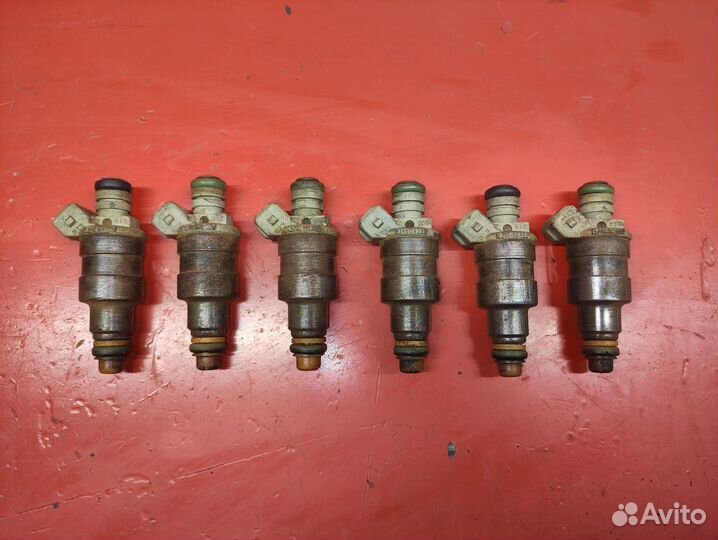 Форсунка топливная Ford Bronco 2 Ranger 2.9L