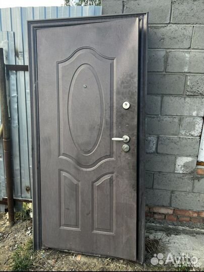 Дверь входная