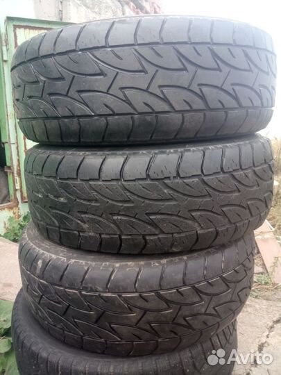 Bridgestone Dueler A/T D694 275/70 R16