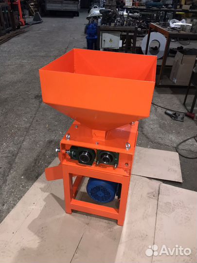 Плющилка для зерна