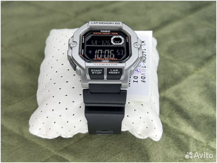 Часы Casio Collection WS-1400H-1B
