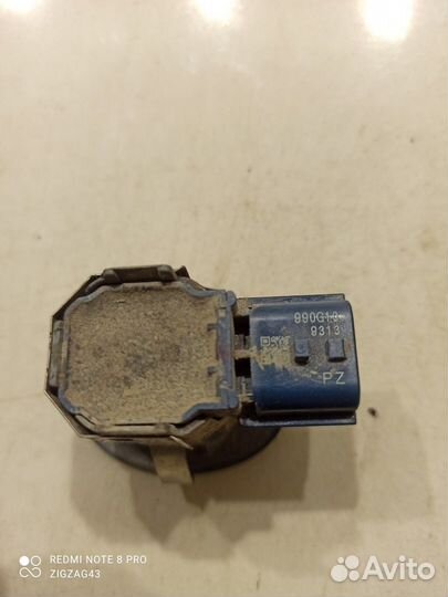 Датчик парковки (Mitsubishi Pajero Sport III)