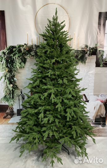 Елка искусственная