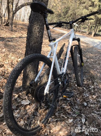 Горный велосипед gt avalanche 3.0