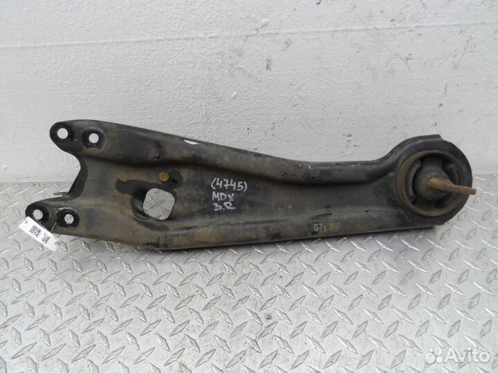 Рычаг задний правый Acura MDX 2