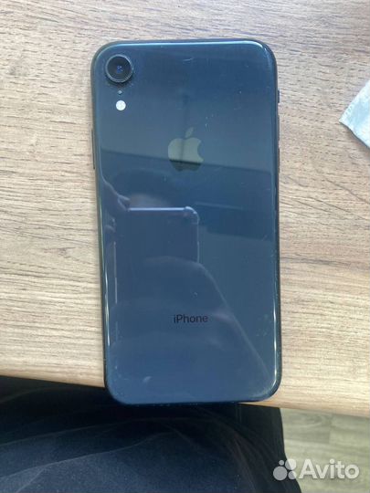 iPhone Xr, 64 ГБ