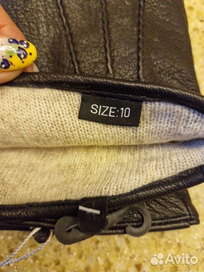 Новые кожаные перчатки из оленьей кожи