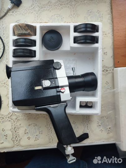 Кинокамера Кварц 1х8С-2 (quarz 1x8S-2) (СССР)