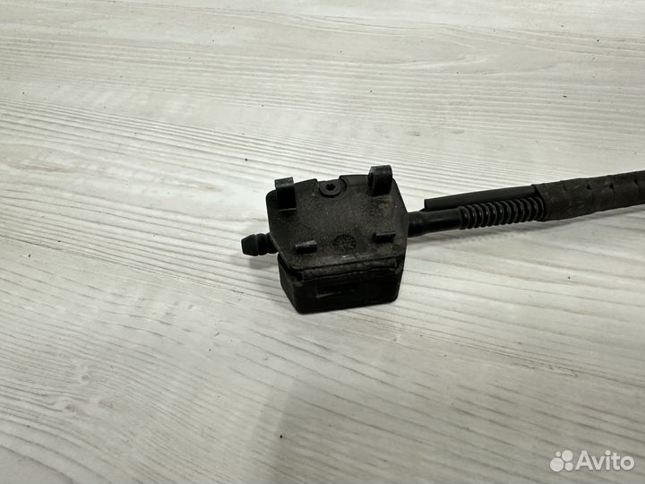 Цепь форсунок стеклоомывателя BMW F30