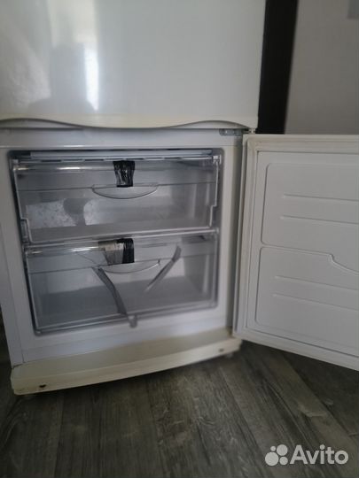 Холодильник