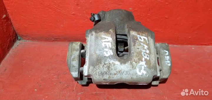 Бмв Х5 E53 суппорт передний левый скоба 4.4