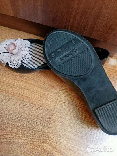 Туфли балетки бу 32р