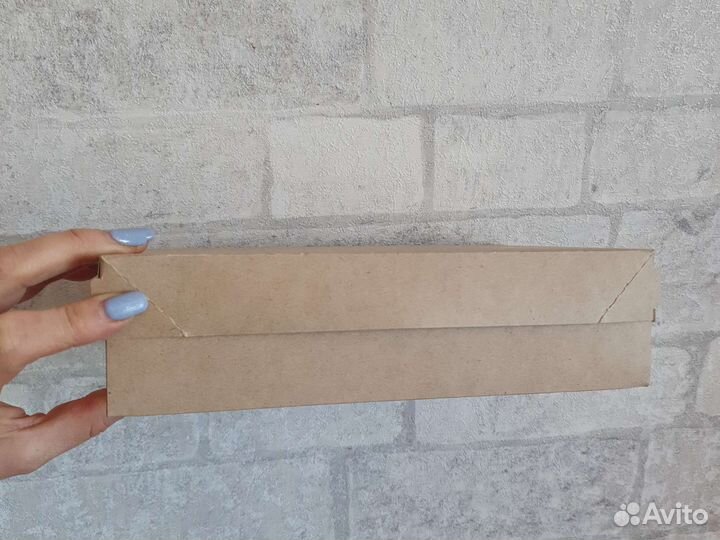 Коробка крафт с окном