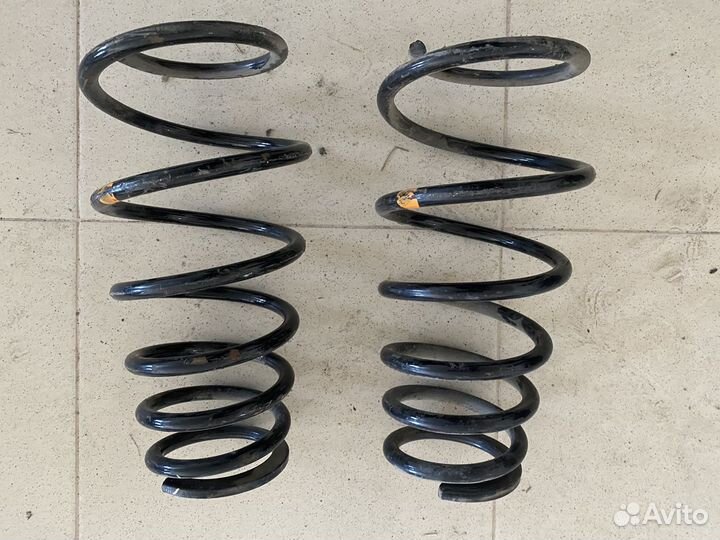 Пружины задние на toyota camry 50-55