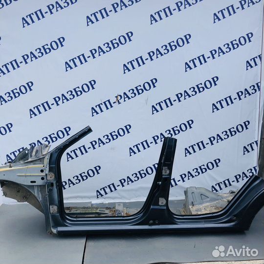 Левый бок Logan