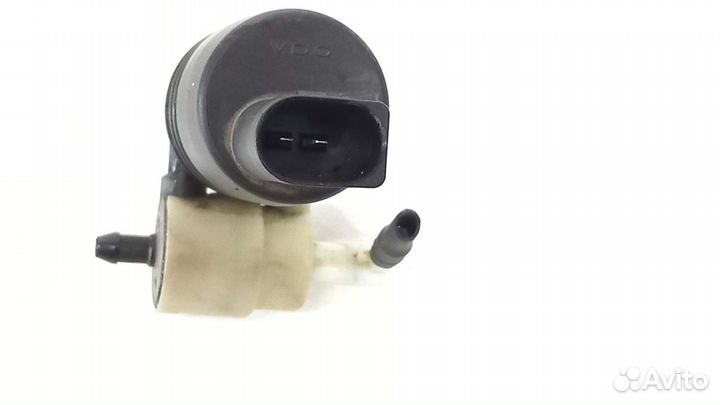 Моторчик стеклоочистителя Volkswagen Toureg 1