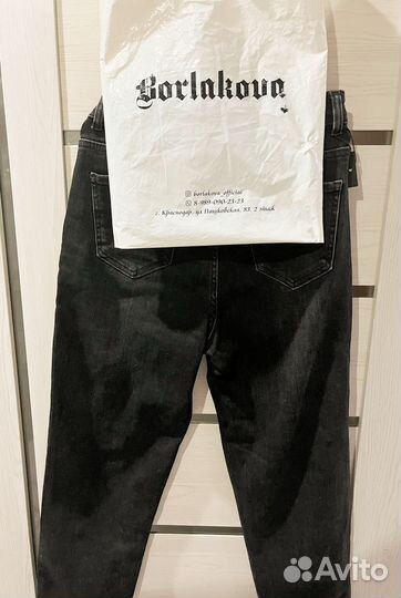 Джинсы mom Borlakova