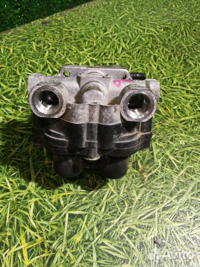 Клапан защитный 4-х контурный MAN TGA 2005