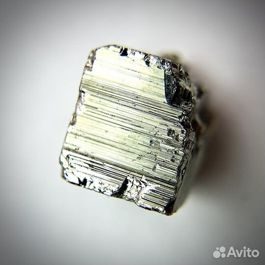 Самородок Пирита минерал натуральный камень