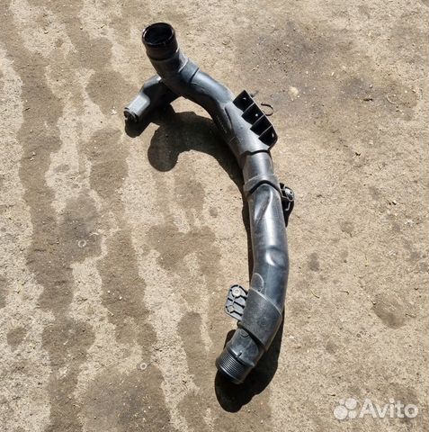 Патрубок интеркулера Volkswagen Passat B6