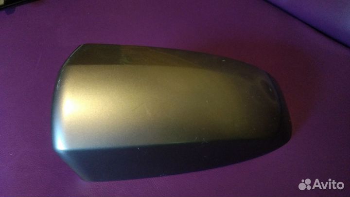 Крышка зеркала правого BMW X5 E70 2010 - 2015