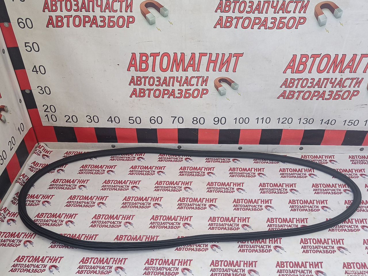 Уплотнитель двери задней левой Voyah Free