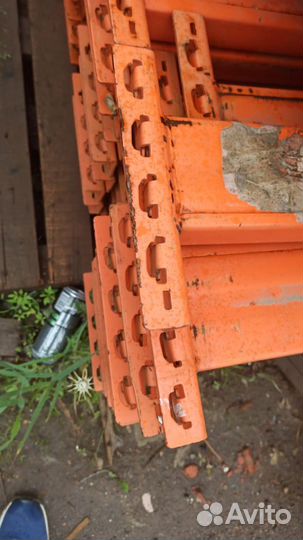 Стеллажи паллетные Стоу