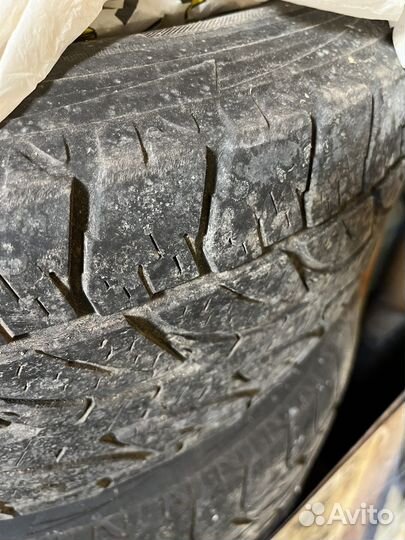 Bridgestone Dueler A/T D694 265/65 R17