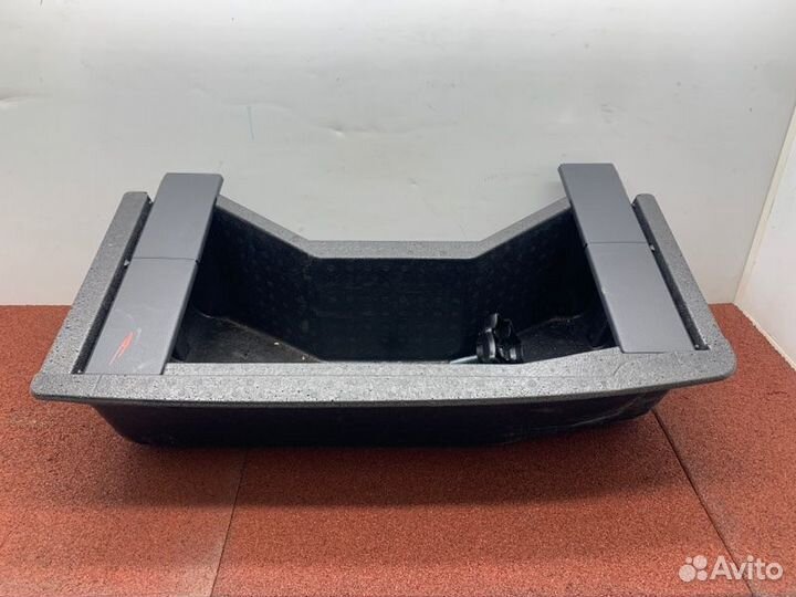 Ящик для инструментов Skoda Rapid седан cwvb 2017