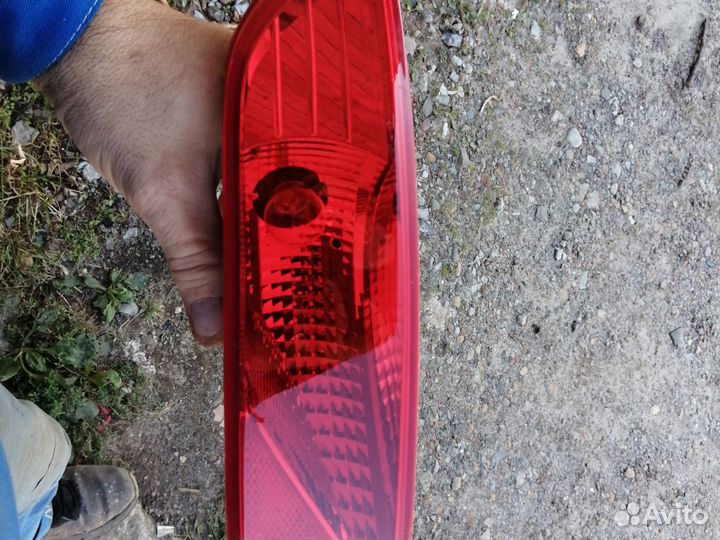 Противотуманный фонарь хундай тусан 3 92405-D3100