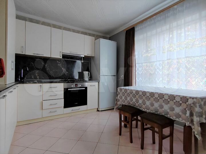 Дом 83 м² на участке 2 сот.