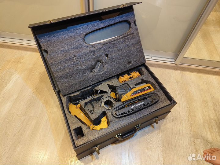 Экскаватор huina 1580 RC