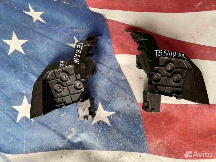 Кронштейн крепления бампера заднего L+R