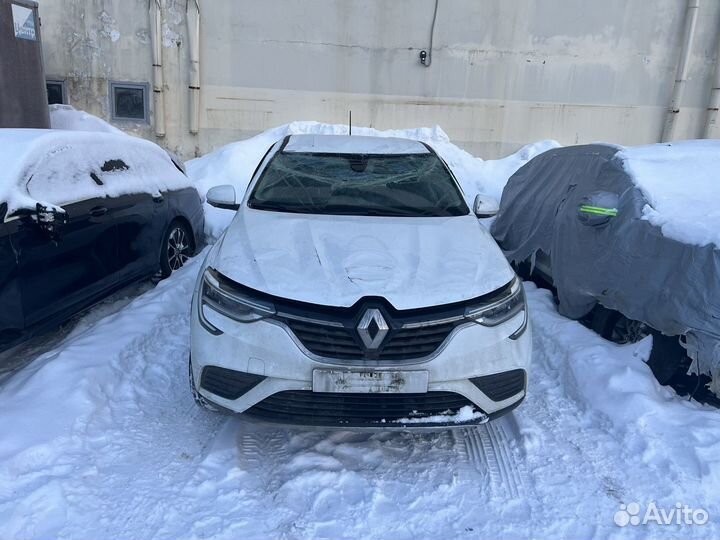 Renault Arkana 1.6 CVT, 2021, битый, 75 403 км
