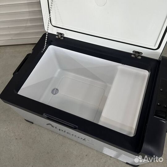 Автомобильный холодильник 25л