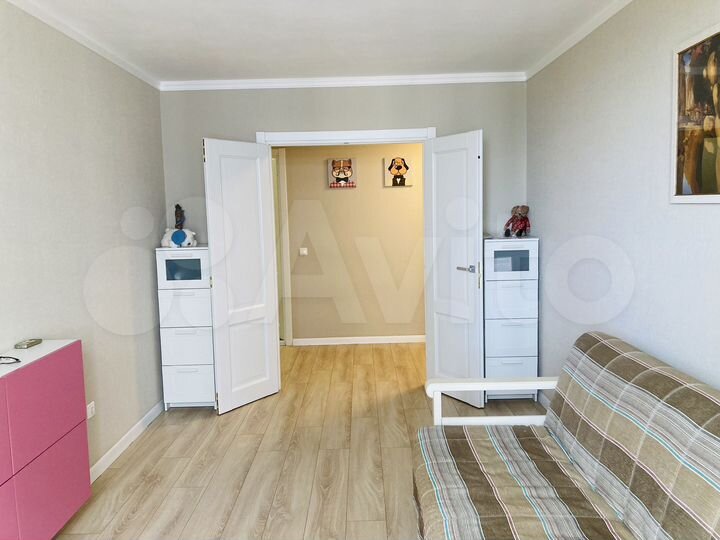 2-к. квартира, 58 м², 17/23 эт.