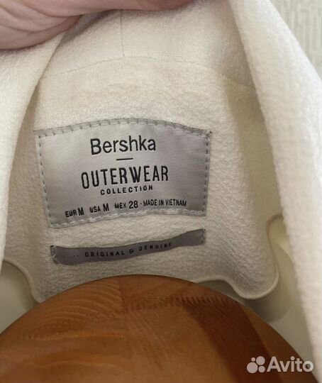 Жакет женский Bershka