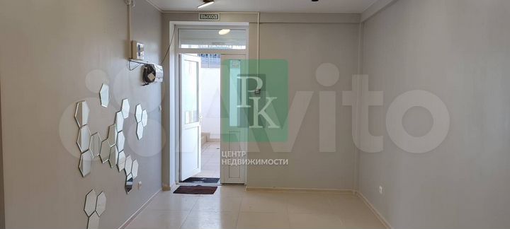 Помещение 40 м2 на первой линии Горпищенко