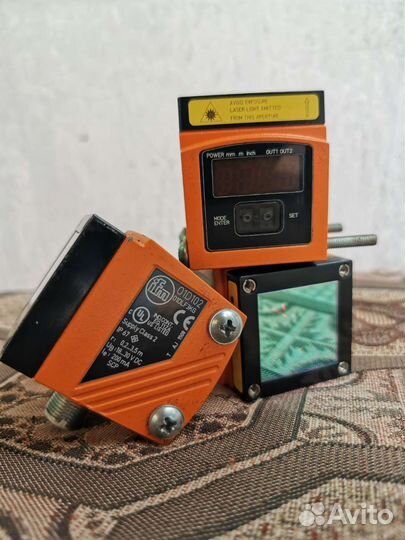 Оптический датчик расстояния IFM O1D102