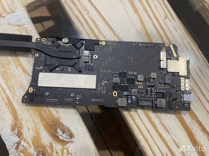 Плата Macbook A1502 Early 2015 i5 8 RAM 820-4924-A