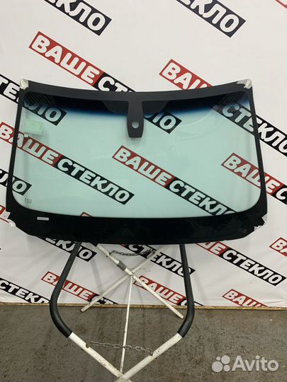 Лобовое стекло BMW F30 Замена за 1ч