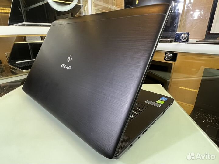 Как новый игровой ноутбук 17.3