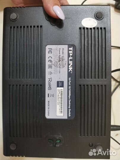 Свитч TP-link TL-SF1016D