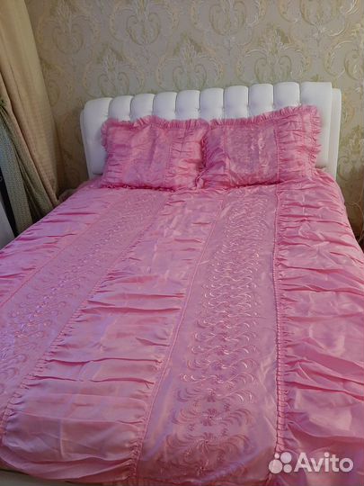 Покрывало на 2 х спальную кровать. (Комплект)