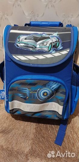 Портфель школьный для мальчика